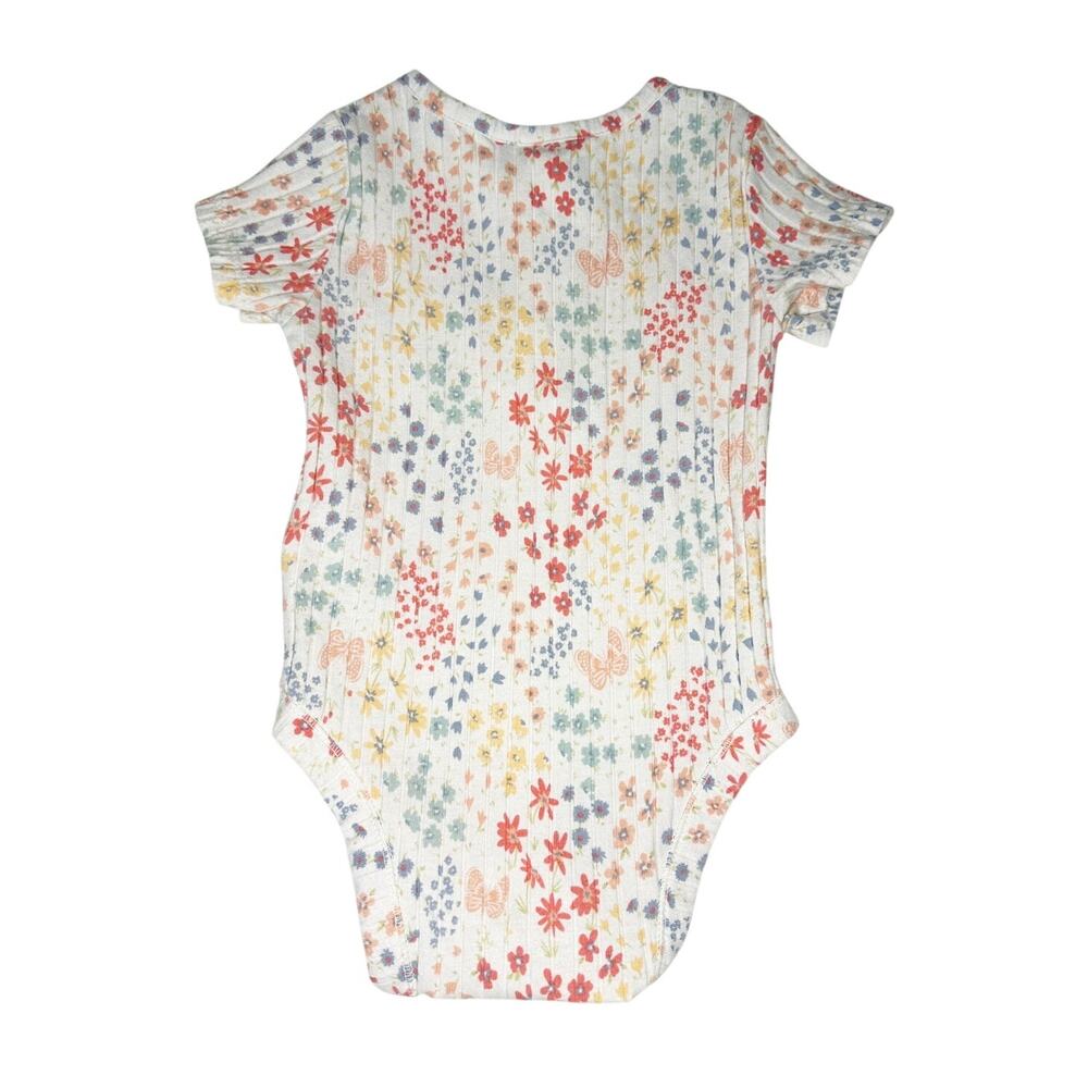 Old Navy 5 Piece Spring/Summer Bundle Size 3-6 Months - Picture 7 of 9